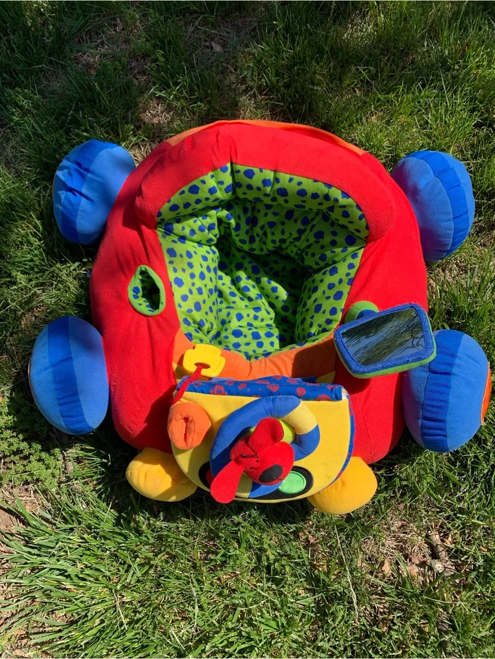 Melissa & Doug Beep-Beep & Play Musical Activity Toy - Red/Yellow/Blue